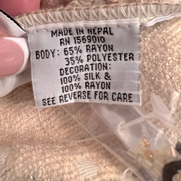 🍎YAK MAGIK “Reversable” Boho vintage Silk fringes and beaded Blazer🌿 - Picture 4 of 8